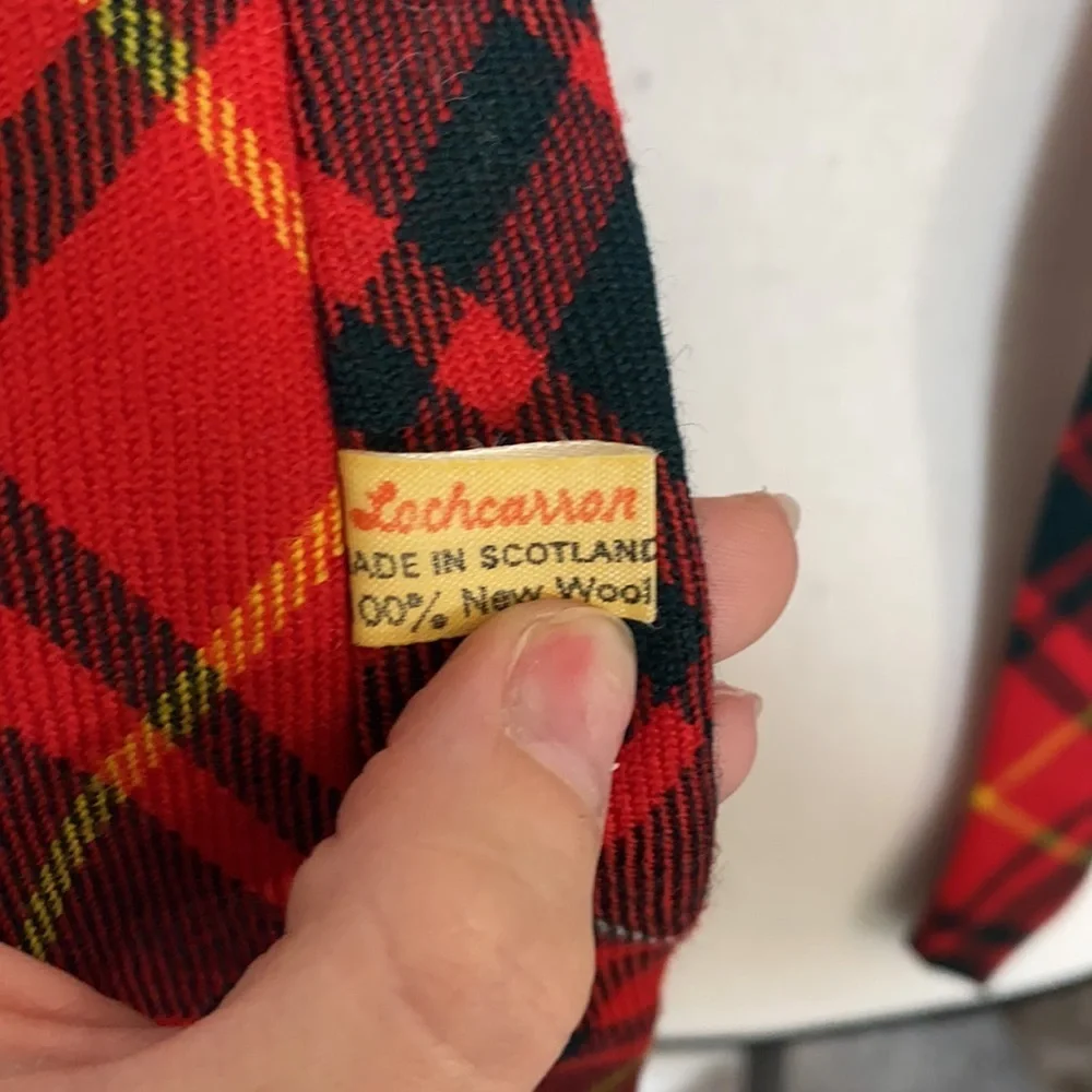 Lochcarron German 100% Wool Plaid Holiday Christmas  Tye
